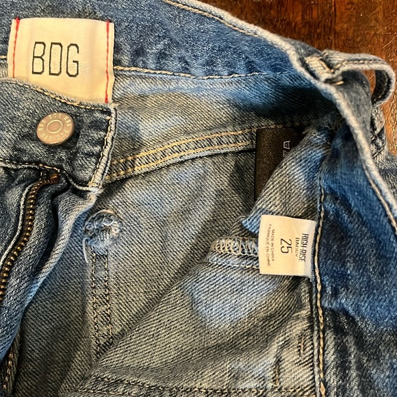 Urban Outfitters BDG High Waisted Baggy Jeans - Picture 4 of 4